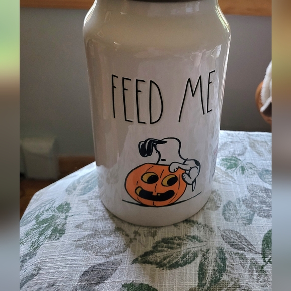Rae Dunn pet container, new 🎃 - Picture 2 of 8